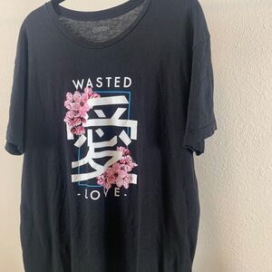 Wasted Love t shirt L